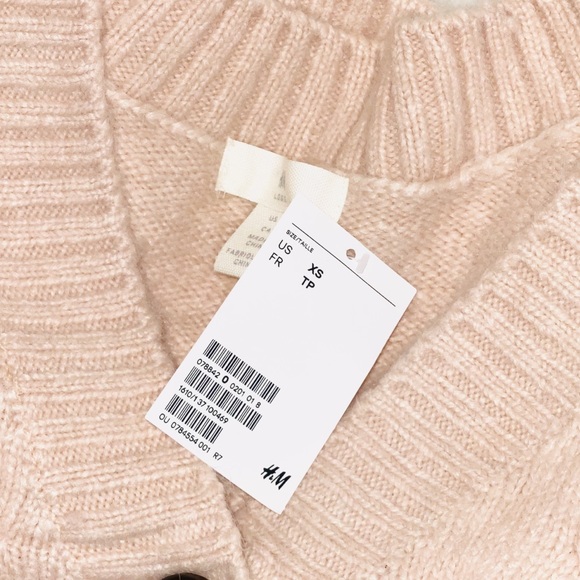 H&M Cable-Knit Cardigan - Picture 4 of 4